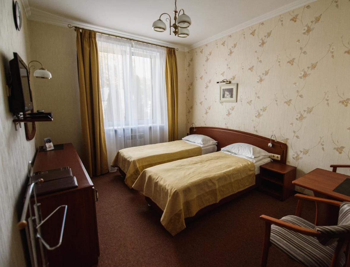 Park Hotel Zamkovy Gomel Exteriör bild